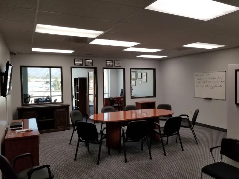 dedicato-office-banch